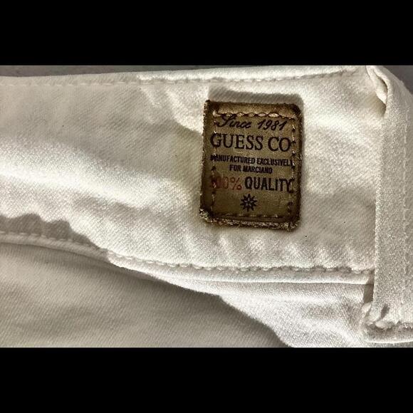 Guess Women's Stylish‎ White Boot Cut Stretch Jeans Size 29/US Size 8 - Picture 9 of 17